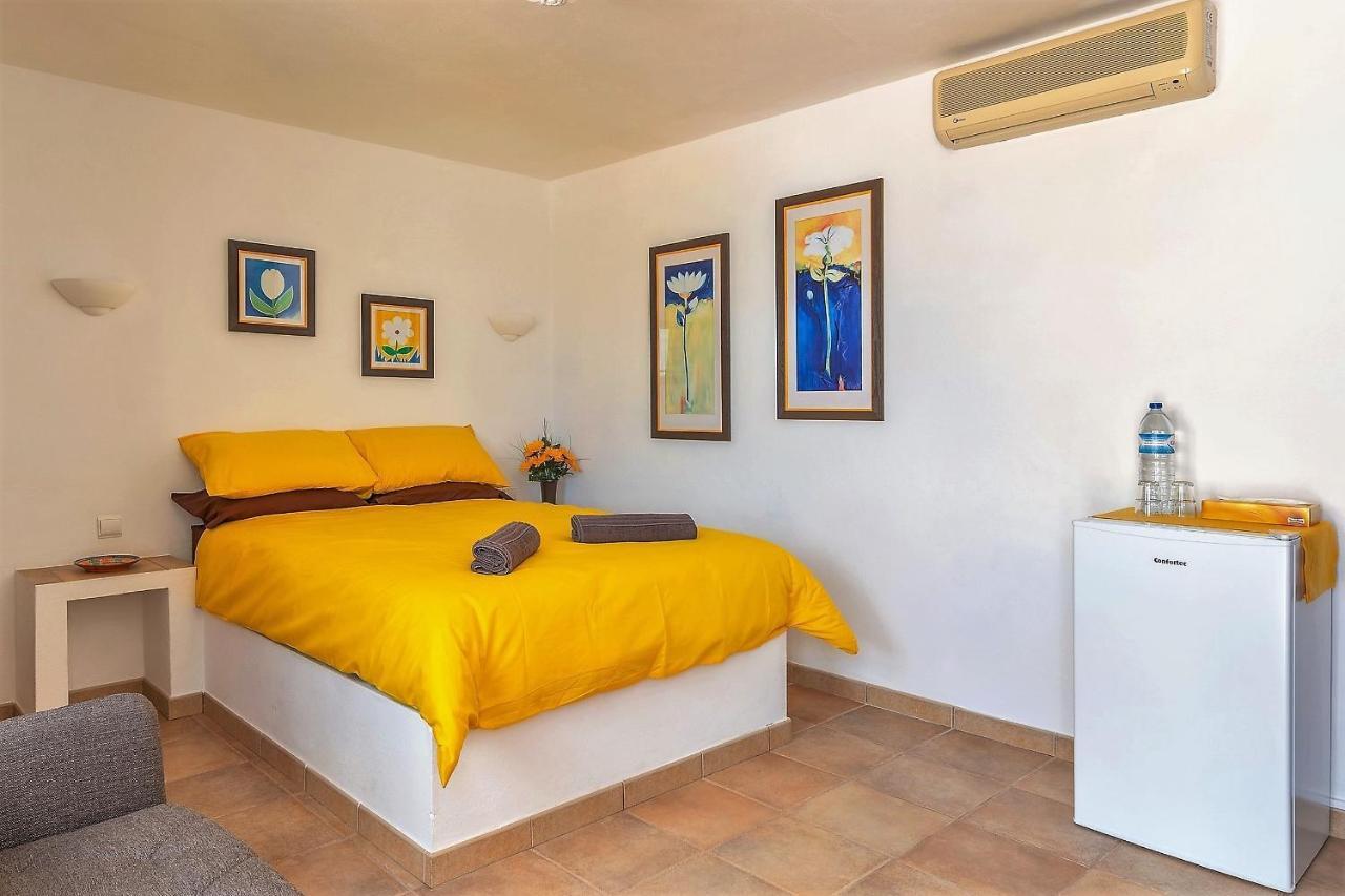 Bed and Breakfast Casa Dos Ninos São Bartolomeu de Messines Exteriér fotografie