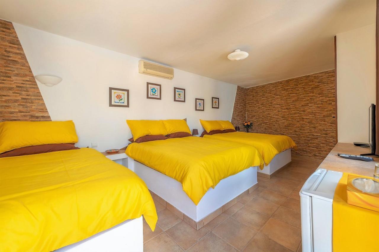 Bed and Breakfast Casa Dos Ninos São Bartolomeu de Messines Exteriér fotografie